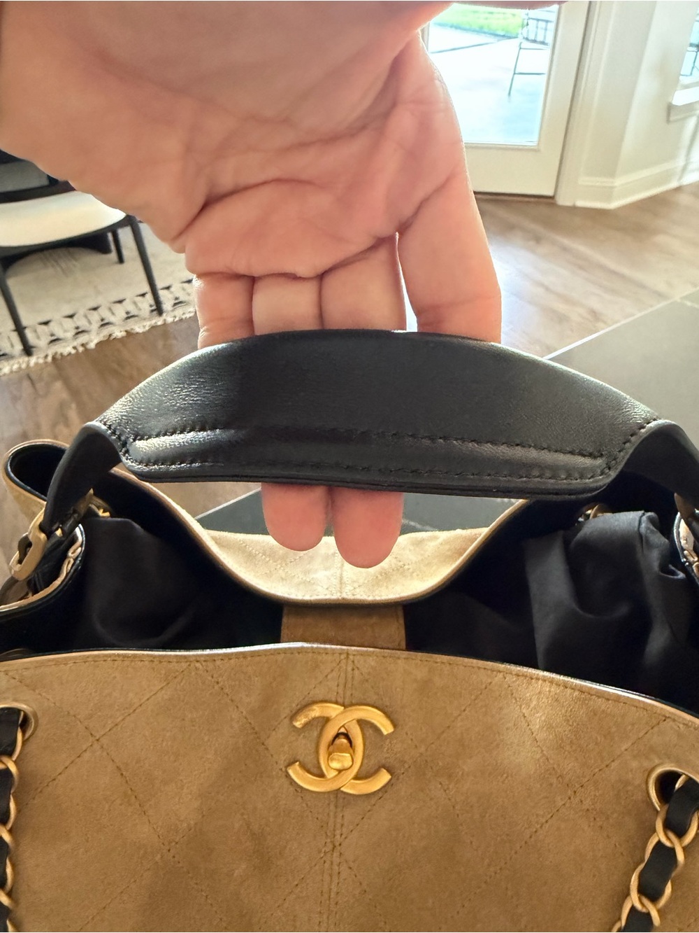 Chanel Two-Tone Suede & Leather Shoulder Bag in Beige and Black - Picture 11 of 16